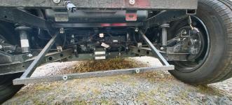 Fiat Topolino hinten, unten - Achsaufhängung und 12V Batterie